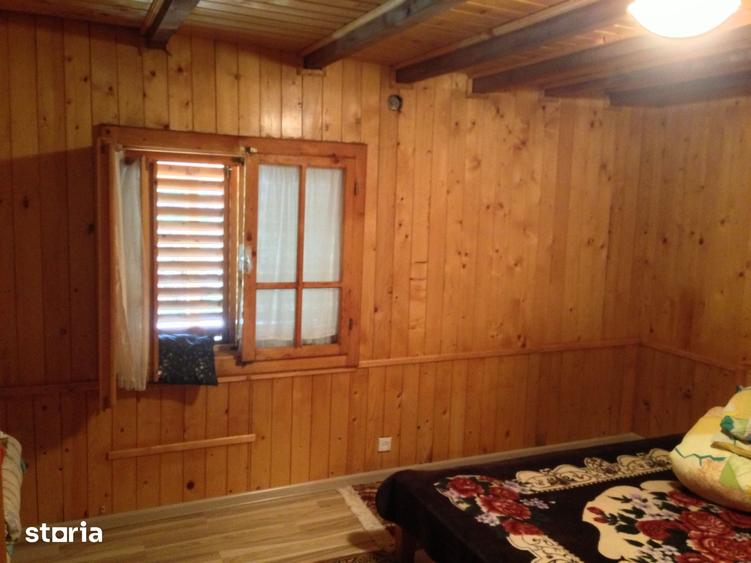 Casă cu 6 camere cu Teren 1620 Mp în Bran