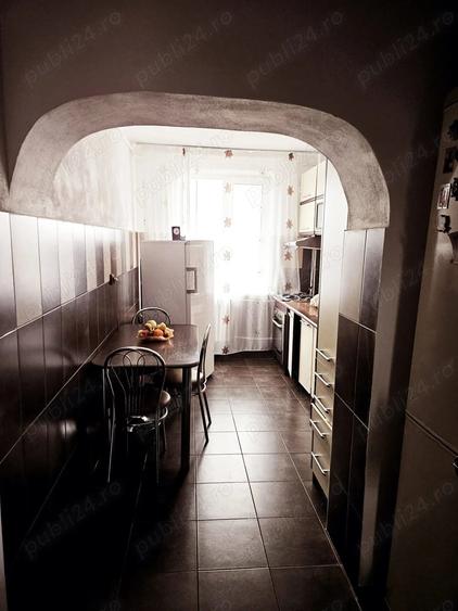 VAND apartament cu 3 camere, decomandat, mobilat si utilat,in MOTRU - 6