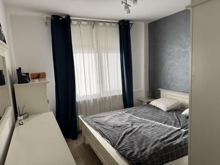 Apartament cu 3 camere decomandat în Vest