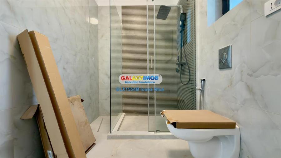 Casă cu 4 camere cu Teren 400 Mp în Central