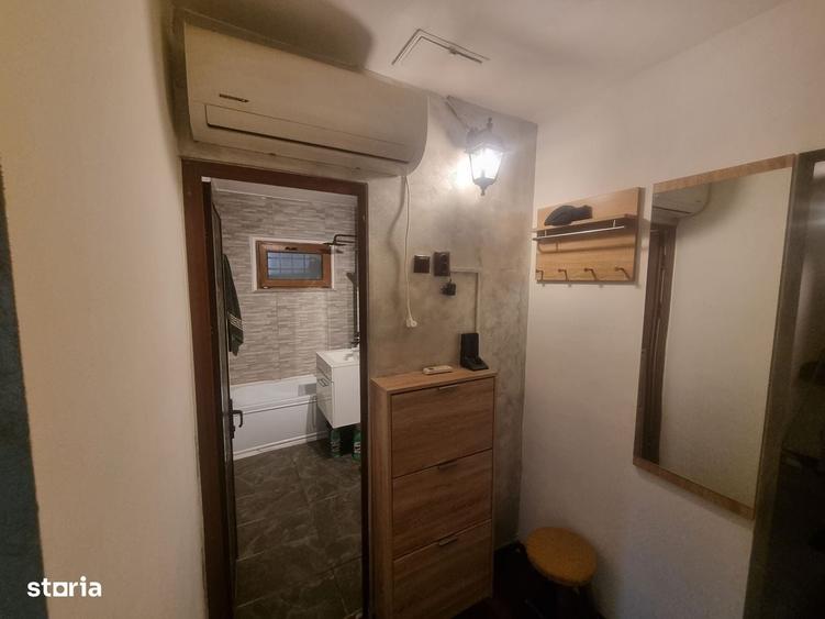 Apartament cu 2 camere decomandat în CET