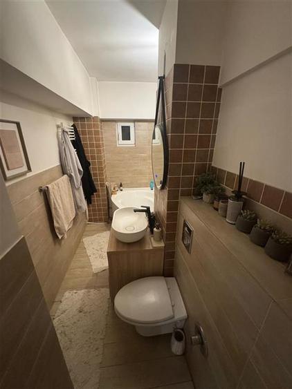 Apartament cu 3 camere decomandat în Brăilei