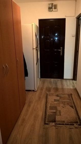 Garsonieră decomandată în Brâncoveanu