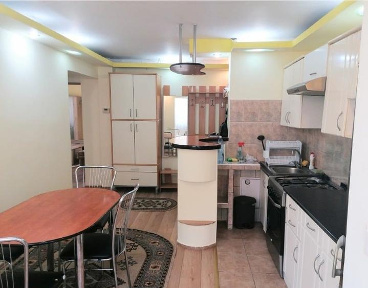 Apartament cu 2 camere decomandat în Răcădău