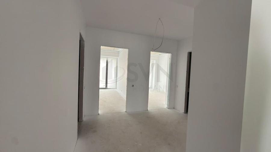 Apartament cu 4 camere decomandat în Colentina