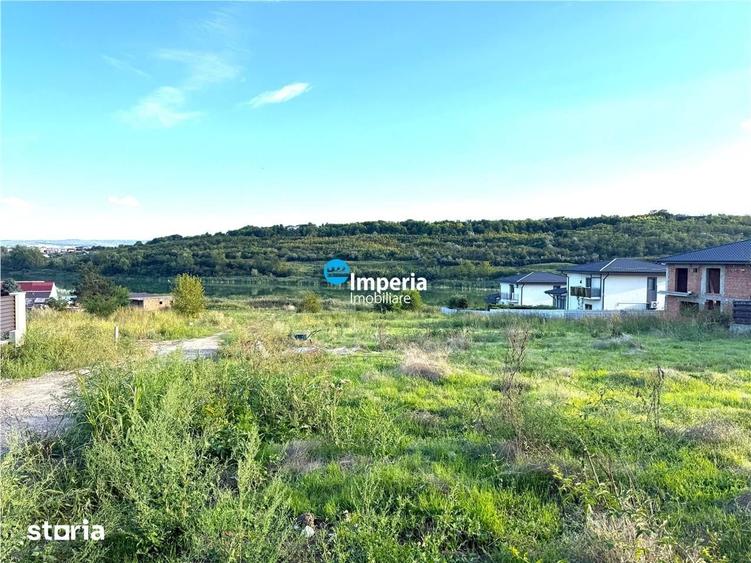 Teren de 491 mp, în Miroslava