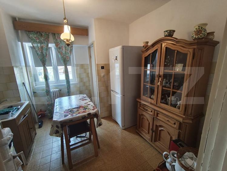 Apartament cu 4 camere, 88 mp, etaj intermediar, pe B-dul Dacia - 3