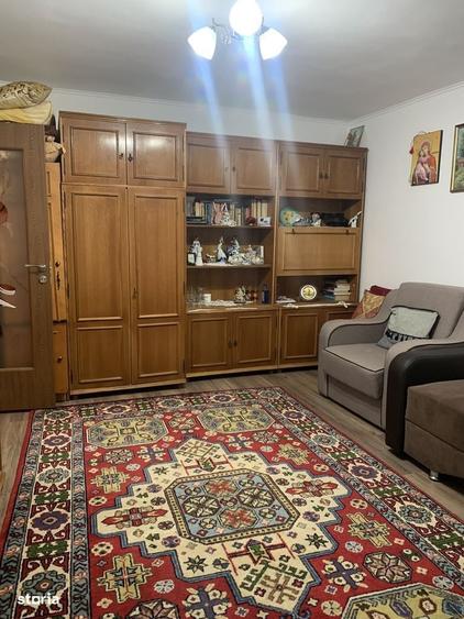 Garsonieră decomandată în Primo
