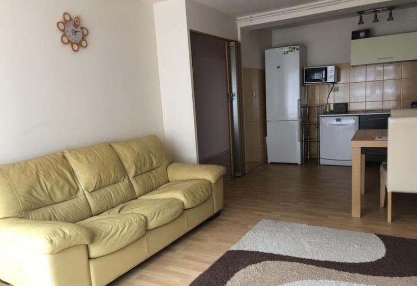 Apartament cu 2 camere nedecomandat în Ferdinand