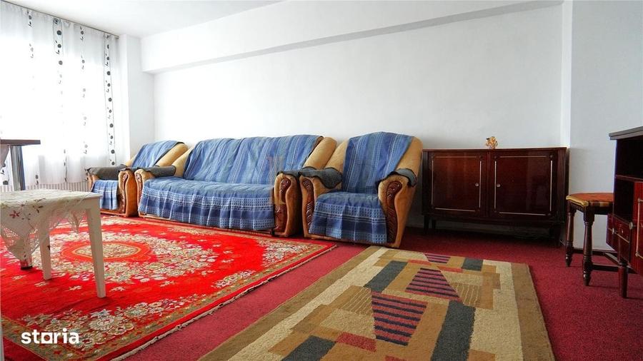 Apartament spatios de inchiriat Calea Bucuresti, T - 4