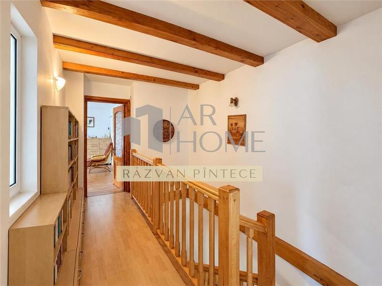 Duplex cu 5 camere cu Canalizare în Republicii