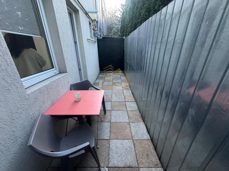 Apartament cu 2 camere semidecomandat, mobilat în Zorilor