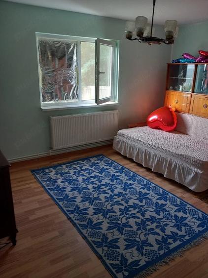 Casă cu Teren 1000 Mp în Mărunțișu