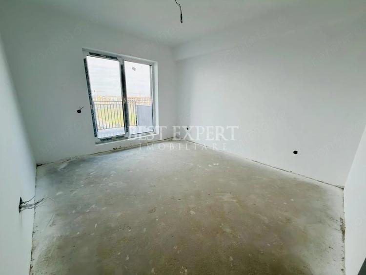 Apartament cu 4 camere decomandat în Theodor Pallady