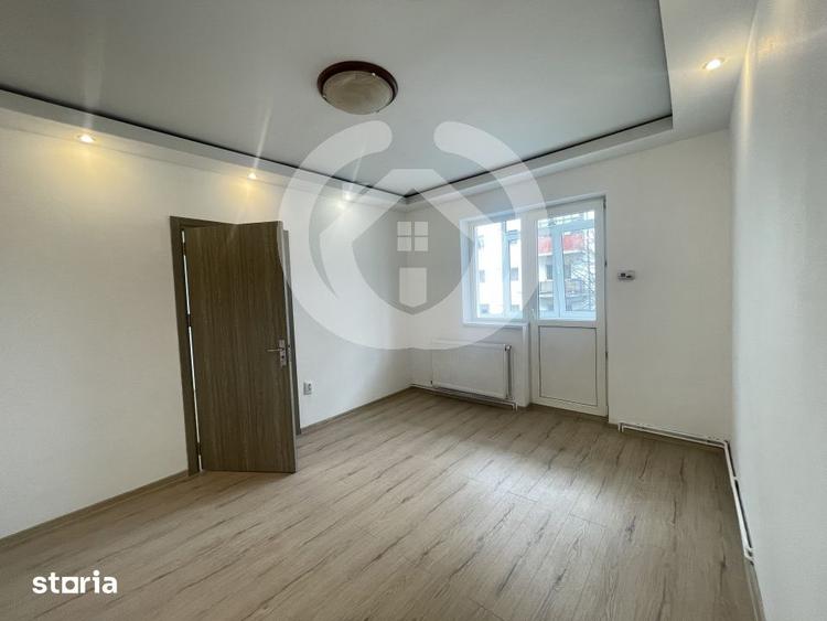 Apartament cu 3 camere semidecomandat în Hipodrom 3