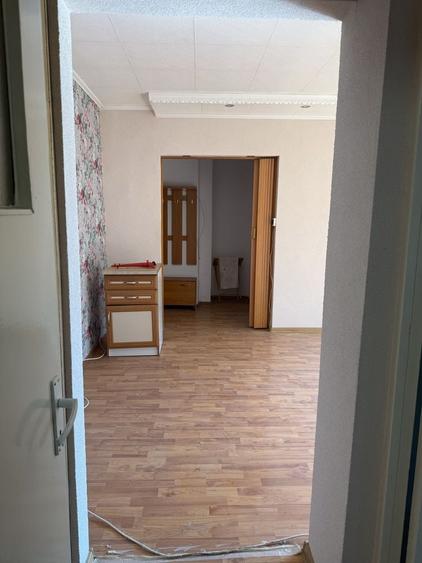 Apartament cu 2 camere decomandat în Carpați 1