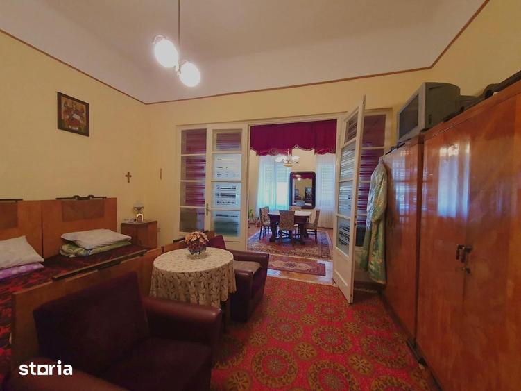 Apartament cu 4 camere în Ultracentral