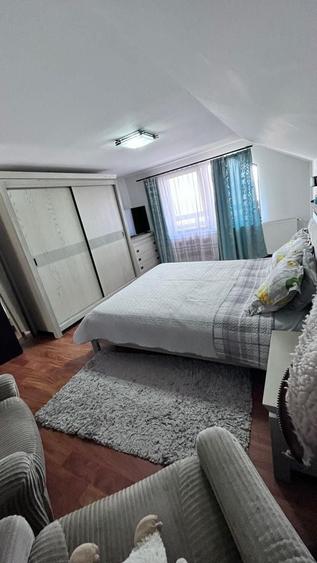Casă individuală cu 4 camere cu Canalizare în Micești