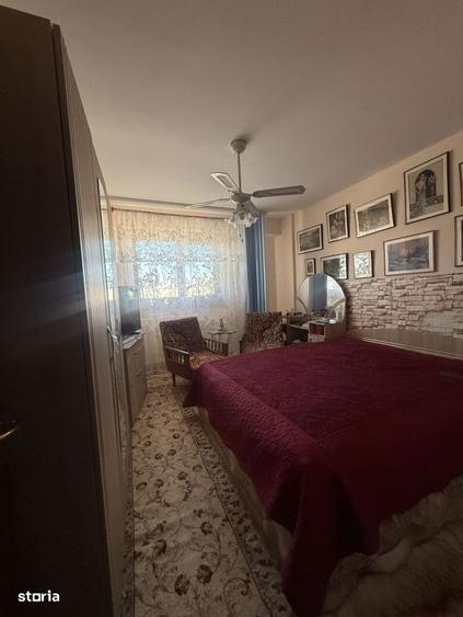 Apartament cu 2 camere decomandat în Far