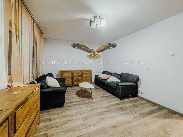 Apartament cu 3 camere decomandat, mobilat în Zorilor