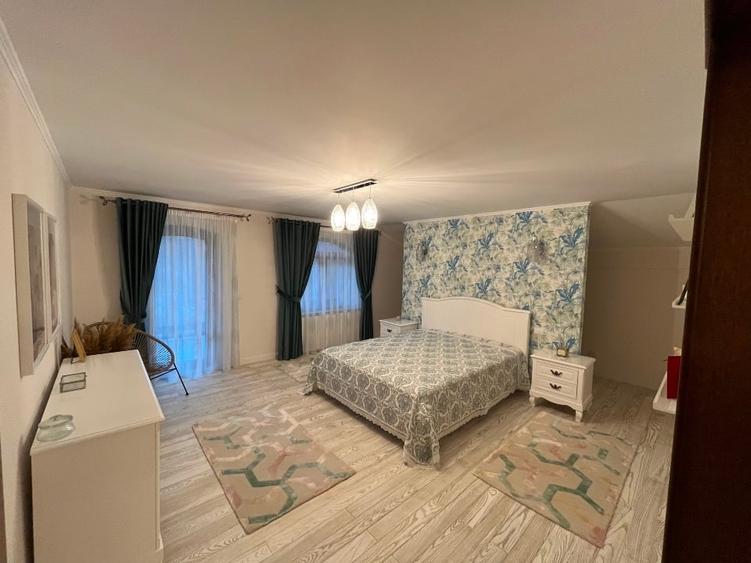 Casă individuală cu 4 camere cu Teren 2100 Mp în Lepșa
