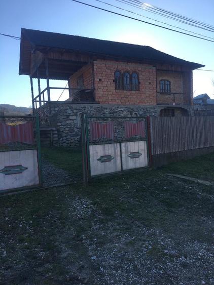 Spațiu comercial, în Slătioara