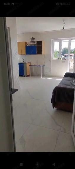 Apartament cu 2 camere semidecomandat în Giurgiului