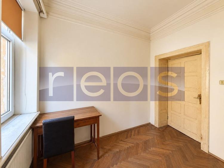 Apartament cu 3 camere, mobilat în Armeneasca