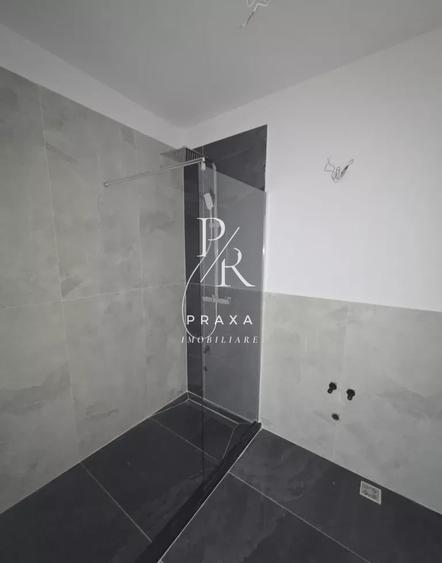 Apartament cu 2 camere semidecomandat în Florești