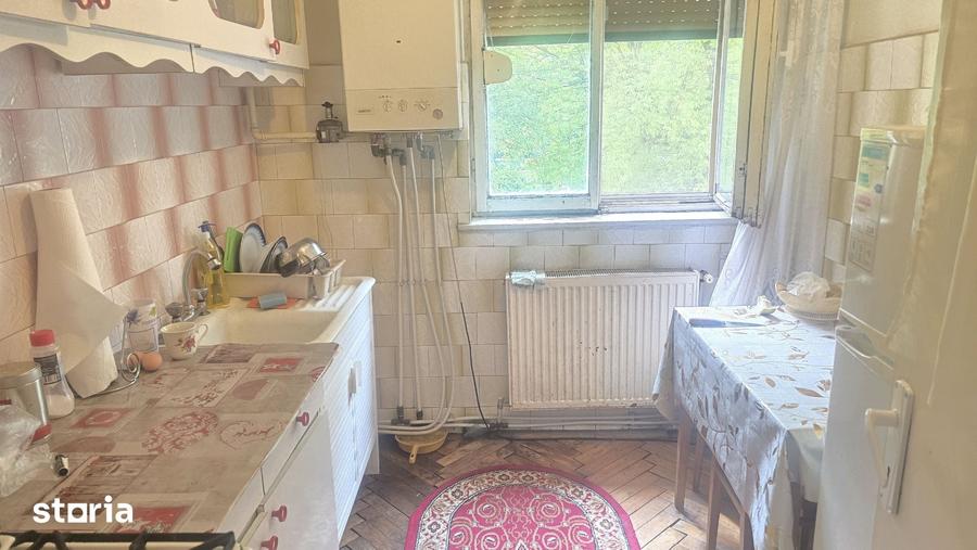 Apartament cu 2 camere decomandat în Bălcescu
