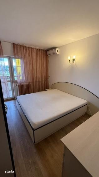 Apartament cu 3 camere decomandat în Zorilor