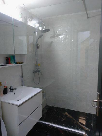 Apartament cu 2 camere decomandat în Apărătorii Patriei