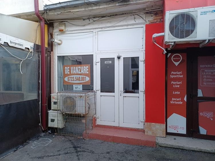 Spațiu comercial, de 72 mp, în Urziceni