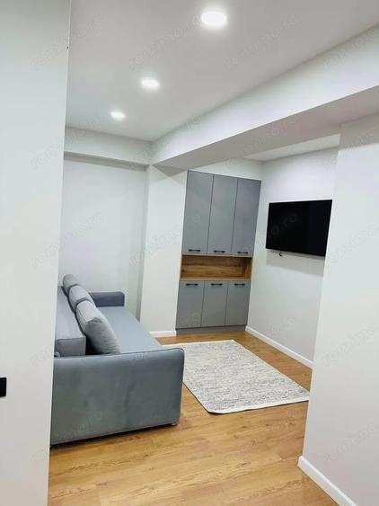 Apartament cu 2 camere decomandat în 13 Septembrie