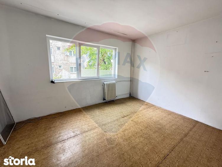 De vanzare apartament 2 camere , Etaj 1, Str. Moldovei, Rogerius - 9