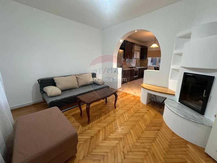 Inchiriez casa, zona Dambul Rotund
