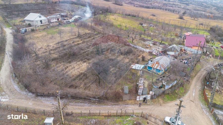 Teren 2,889mp Comarna 0% Comision - 6