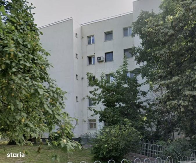 Nicolae Grigorescu Parc IOR | pre? fix | QF580-ET4-Sale - 1