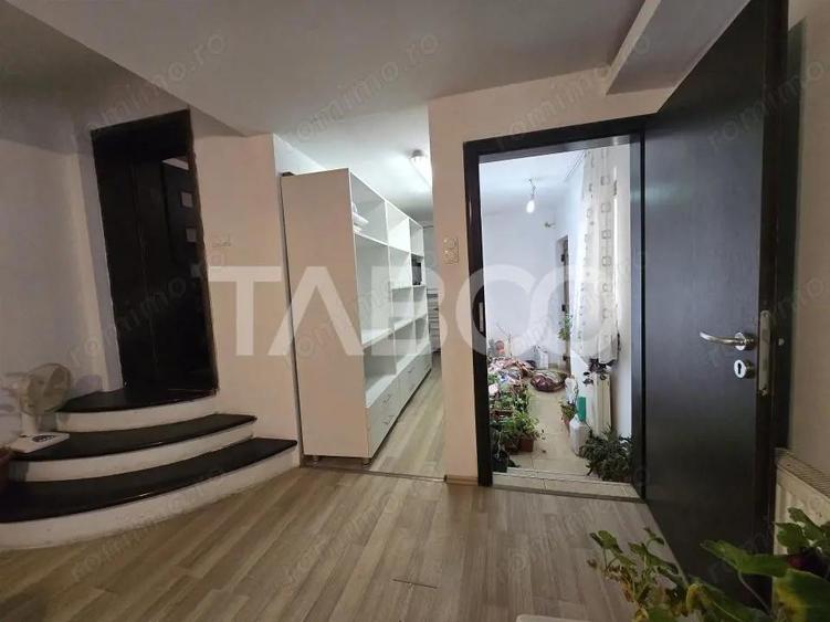 Spatiu pentru birouri de inchiriat 30mp zona Lupeni Sibiu - 2