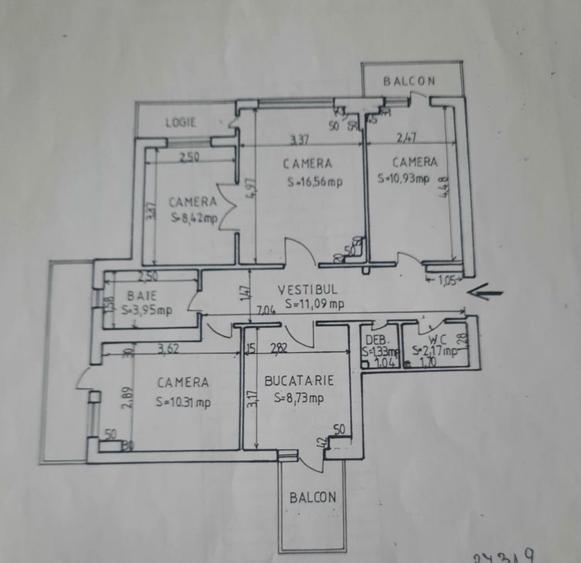 Apartament 4 camere, decomandat, etajul 2/8, zona Cug - 3