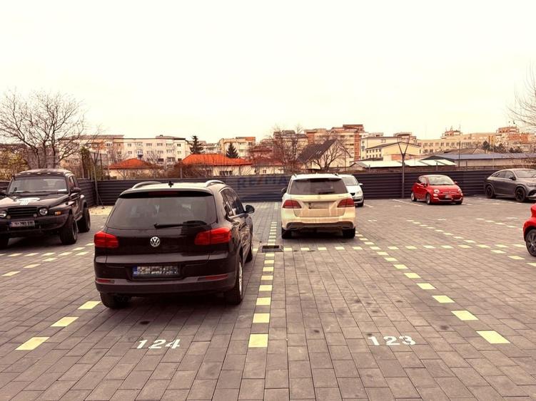 Apartament cu 3 camere de vanzare Bloc 2025 Bacau City Lake - 8