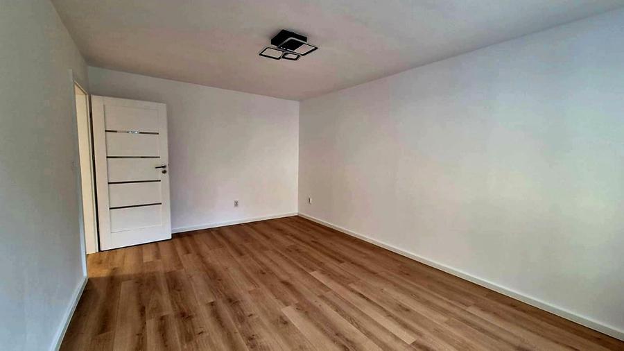 Apartament 3 camere decomandat,renovat,garaj si beci,Zorilor - 10