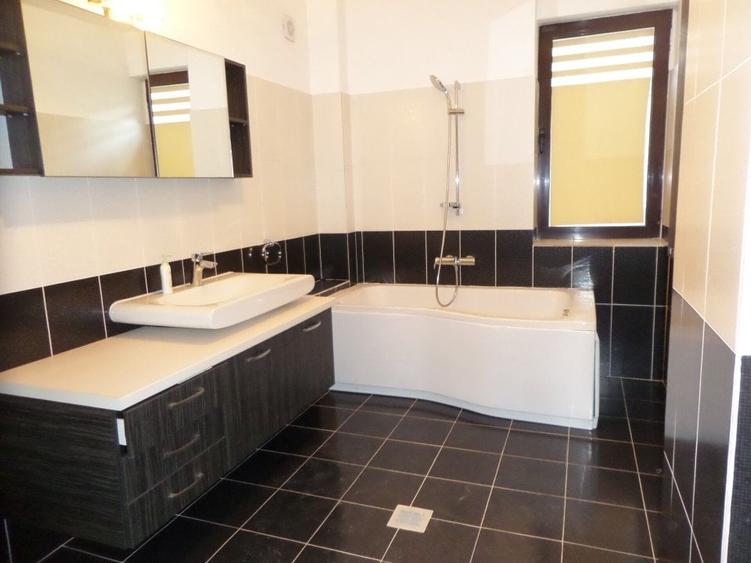 Aparatorii Patriei, inchiriere casa P+1+Pod, 175 mp totali+ Pod 60 mp, - 8