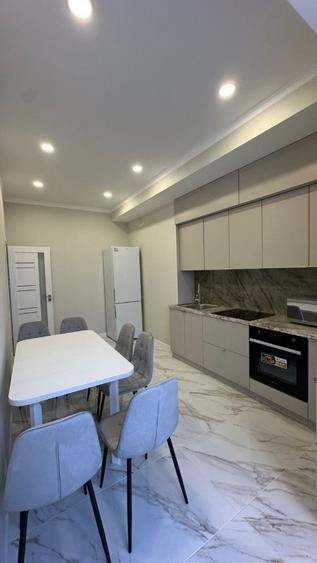 Apartament cu 3 camere in zona Avantgarden - 1