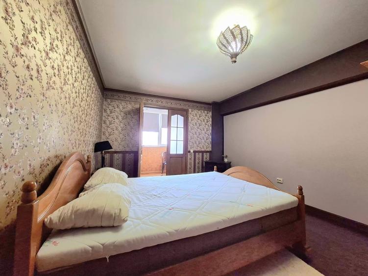 Sector 3, B-dul Decebal, Delea Noua - 7