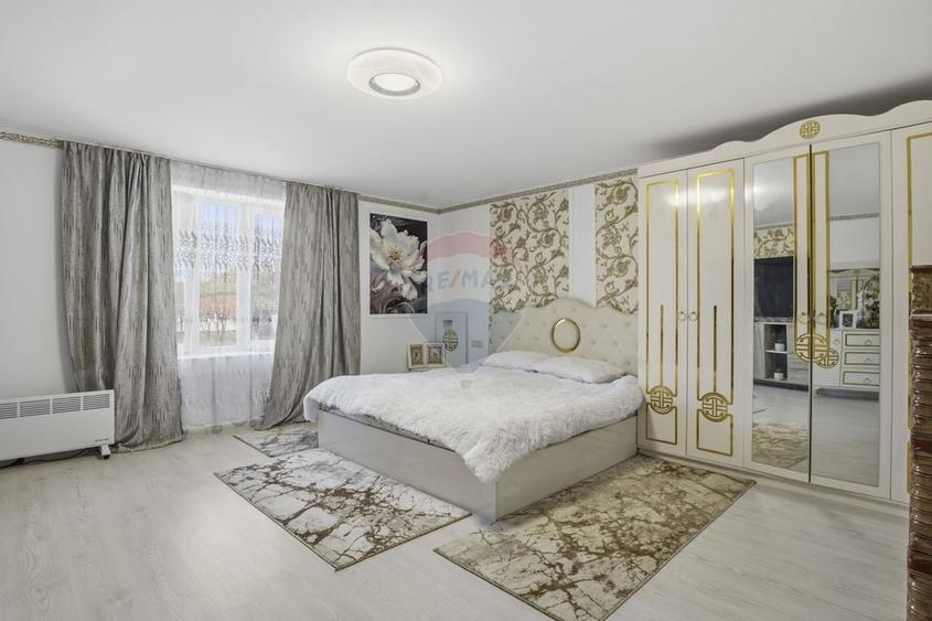 Casă renovată cu teren generos în Satu Mare,Secusigiu - 7