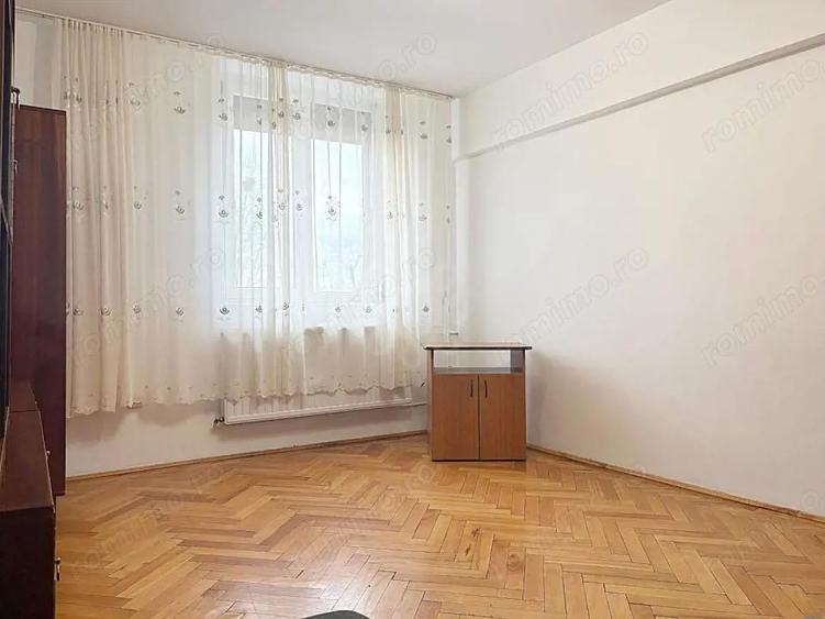 Apartament cu 3 camere de inchiriat pe strada Republicii, Oradea - 1