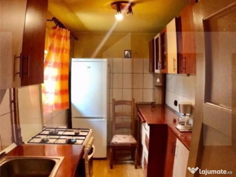 Apartament 3 camere, 46,88 mp, Central - 1