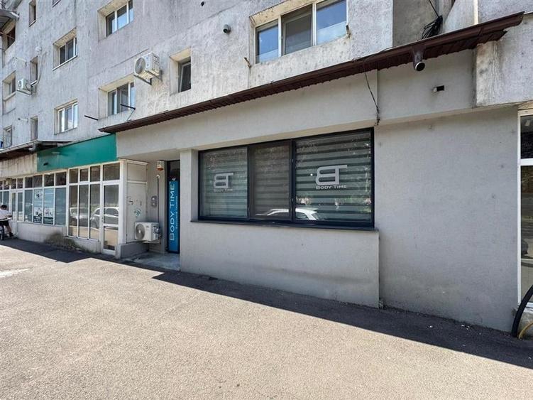 Spatiu comercial renovat complet de vanzare in Focsani - 19
