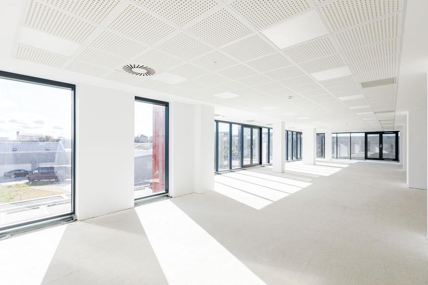 Spațiu comercial de închiriat în zona Complexul Studentesc - 2